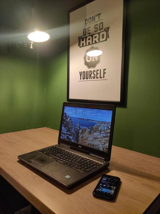 Les De Flo' : The Bel'factory 38 M² Wifi Apartamento *
